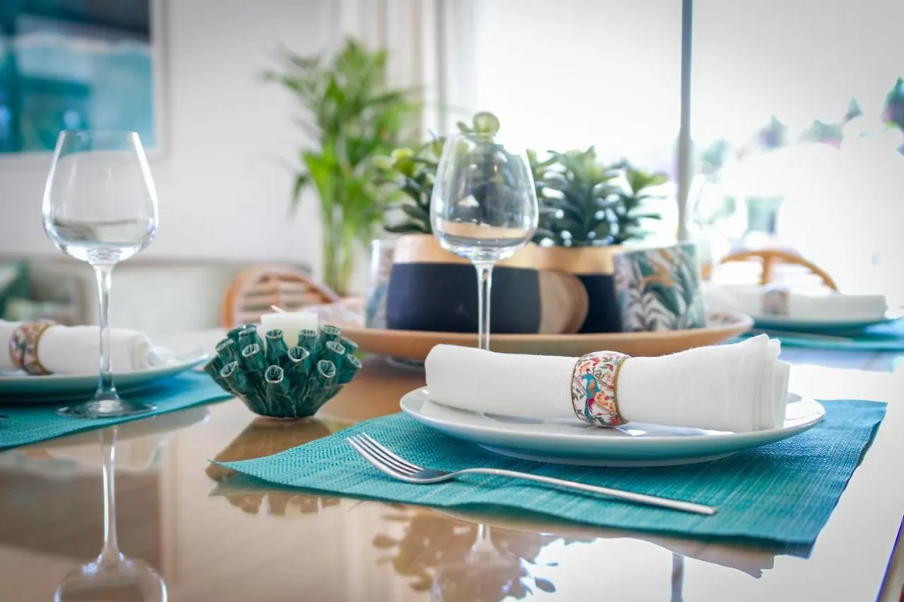 Marbella Banus Suites - Jardines Del Principe Golden Mile 0*,  Spain
