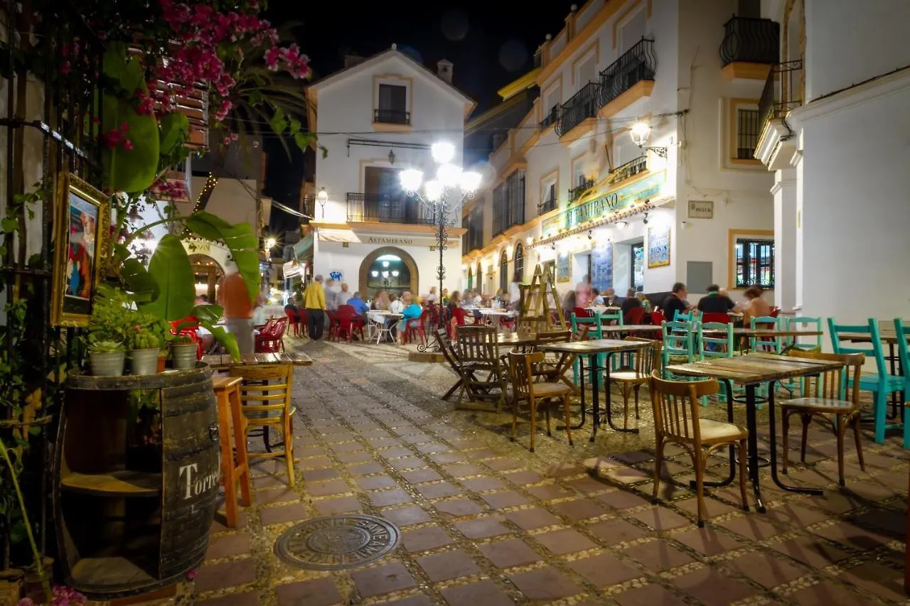 Marbella Banus Suites - Jardines Del Principe Golden Mile Apartment