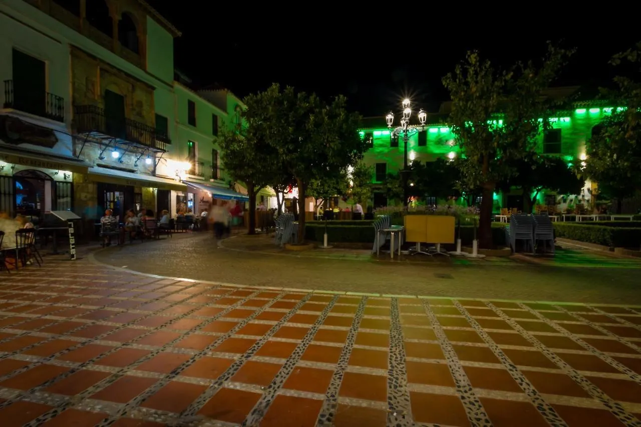 Marbella Banus Suites - Jardines Del Principe Golden Mile Spain