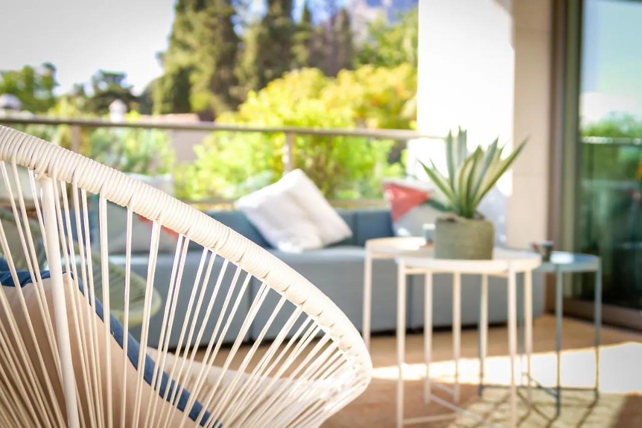 Marbella Banus Suites - Jardines Del Principe Golden Mile
